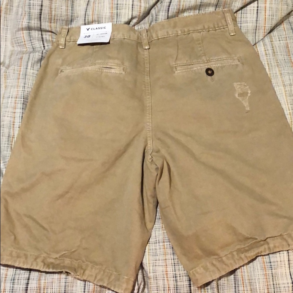 Shorts - Picture 5 of 6